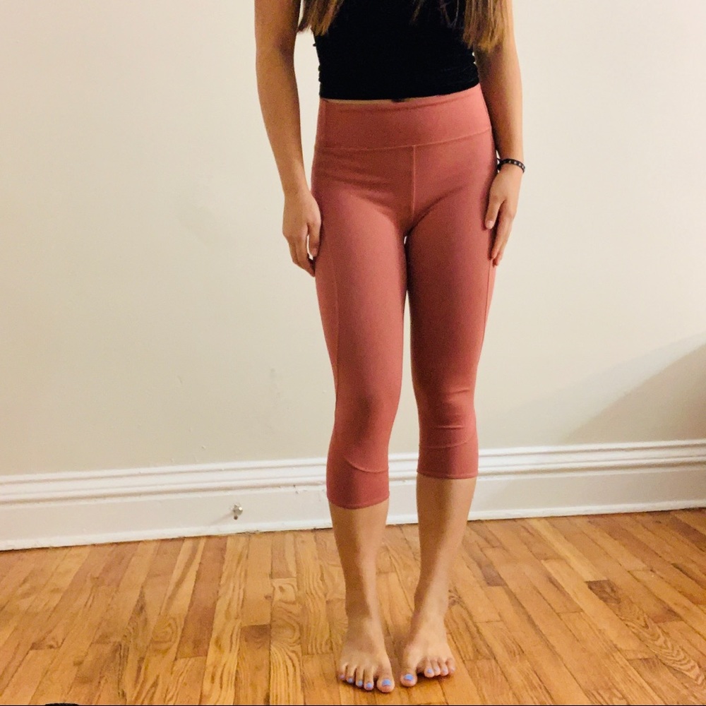 Lululemon In Movement Crop Leggings Size 8 Everlux - Picture 2 of 5